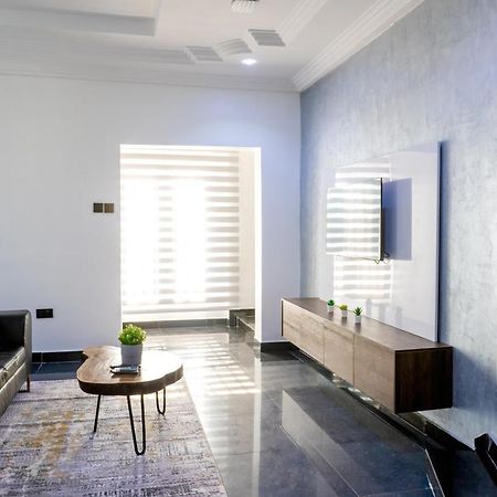 Jotani Living Apartment ลากอส ภายนอก รูปภาพ